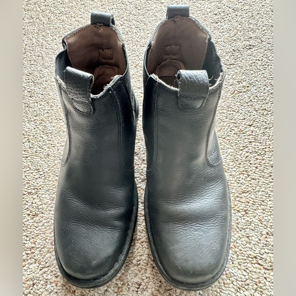 GUC Clark’s Leather High Top Slip On Boots - Men’s Shoe Size 9 - Black w/ Heel - Picture 3 of 11